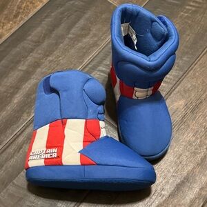 EUC Marvel Captain America Slippers